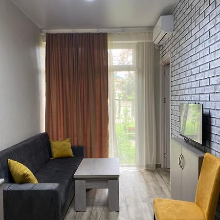 Lovely And Cozy Apartament In Tbilisi Zewnętrze zdjęcie