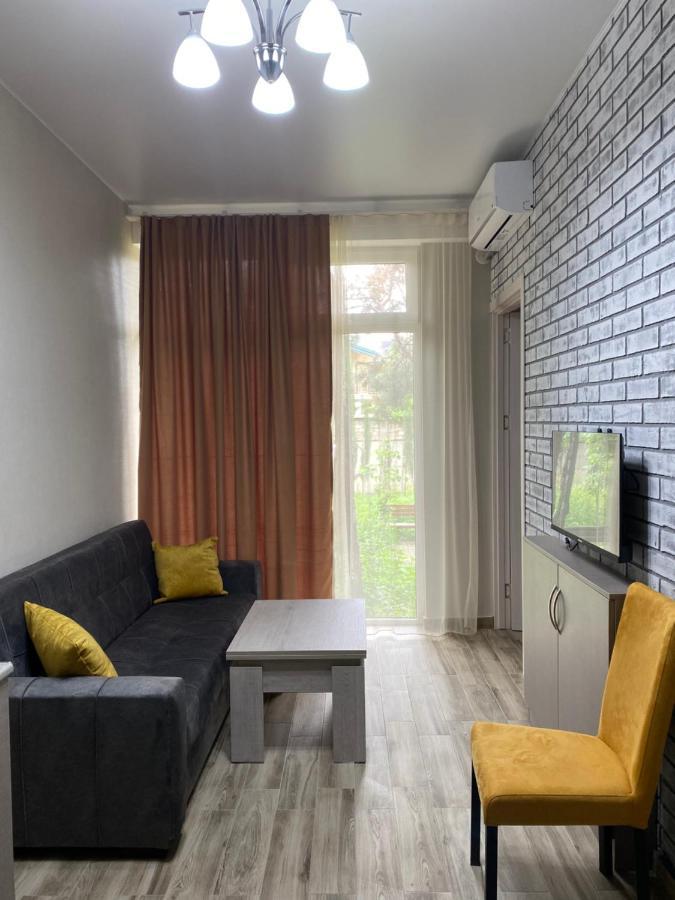 Lovely And Cozy Apartament In Tbilisi Zewnętrze zdjęcie
